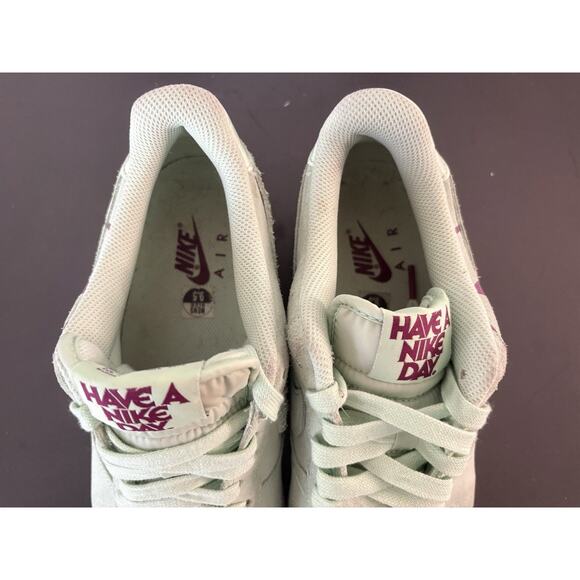 Nike Air Force 1 Have A Nike Day Sneakers Frosted Spruce 2018 Men’s Size 9.5 main image 14